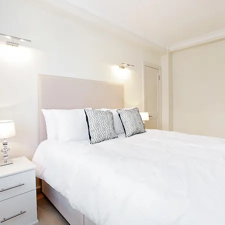 185-181 Boulevard Saint-germain アパート *
